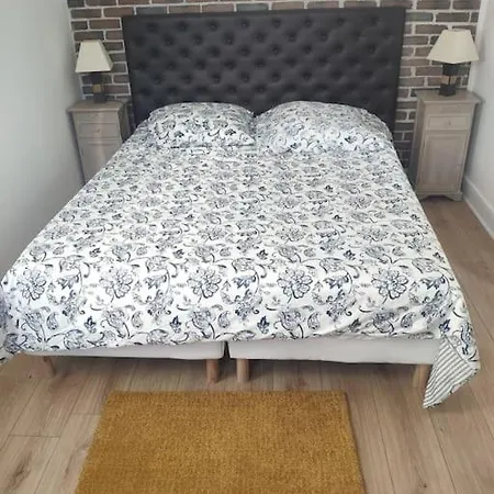 Les Coquelicots Apartman *